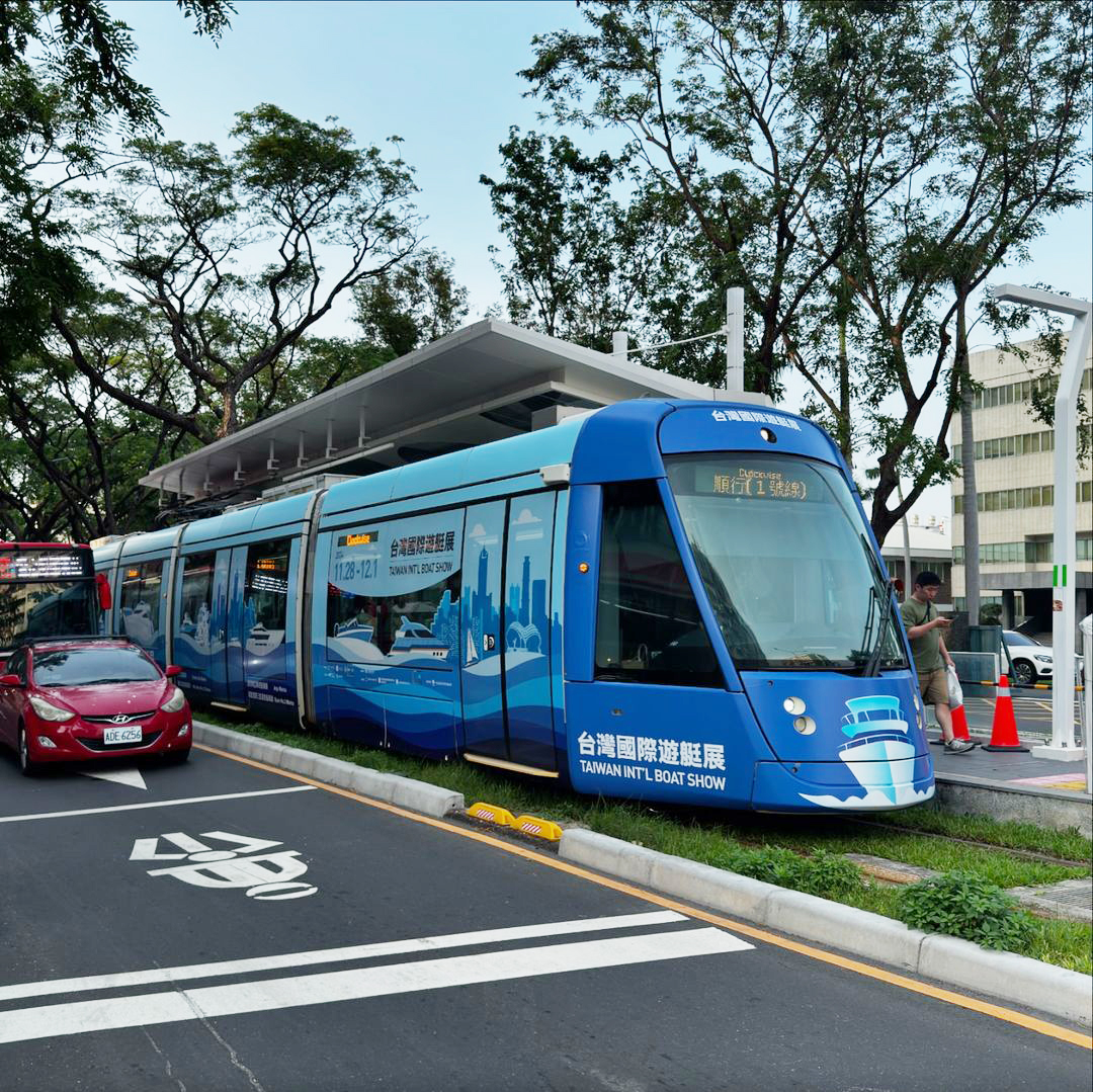 Beanincave 洞豆媒體設計－Kaohsiung City Transit Advertising Design 平面視覺作品