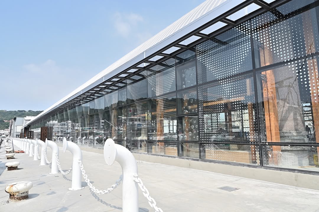 Beanincave 洞豆媒體設計－Kaohsiung Fish Market - Exterior Visual Design 創意實驗作品